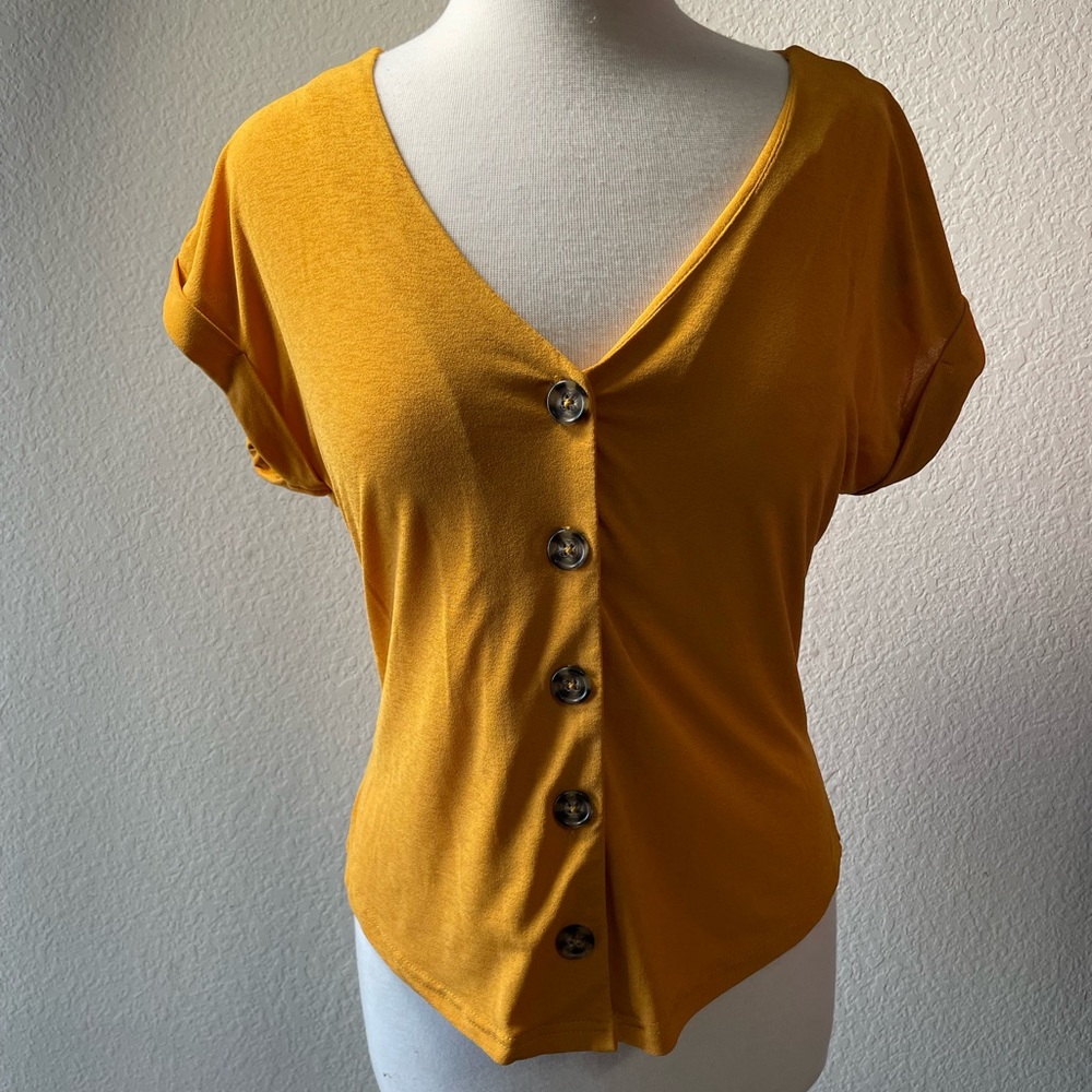 Comfortable mustard yellow blouse